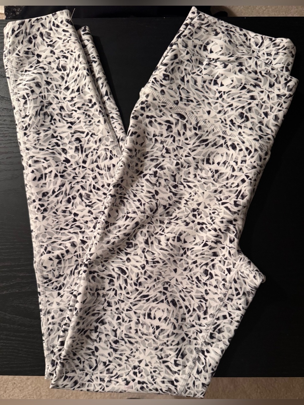 Marika White and Black Abstract Print Leggings